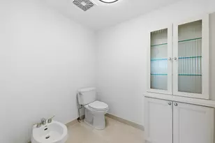 1063 Hillsboro Mile, Pompano Beach, FL 33062 - Photo 36