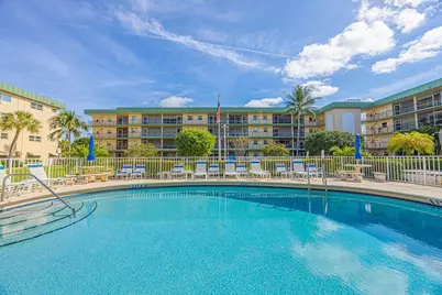 808 SE 7 Street #305, Deerfield Beach, FL 33441 - Photo 16