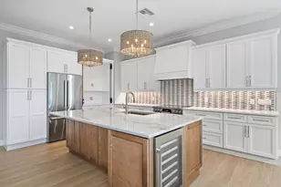 248 Honeysuckle Dr, Jupiter, FL 33458 - Photo 1