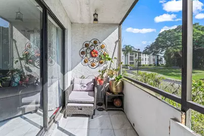 1006 Green Pine Boulevard #F1, West Palm Beach, FL 33409 - Photo 18