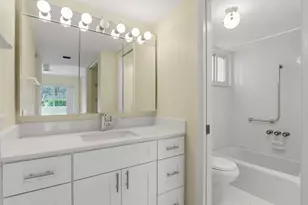 2534 Boundbrook Dr S, West Palm Beach, FL 33406 - Photo 20