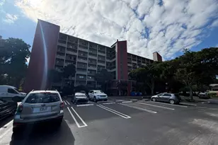 2202 S Cypress Bend Dr, Pompano Beach, FL 33069 - Photo 28