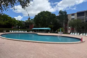 2202 S Cypress Bend Dr, Pompano Beach, FL 33069 - Photo 18