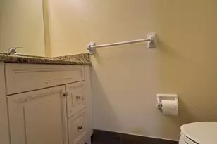 802 Shorewinds Dr, Fort Pierce, FL 34949 - Photo 6