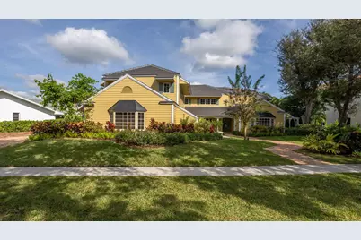 2883 Banyan Boulevard Circle NW, Boca Raton, FL 33431 - Photo 4
