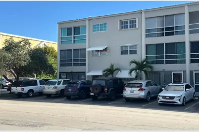 2301 NE 14th St Causeway #206e, Pompano Beach, FL 33062 - Photo 2