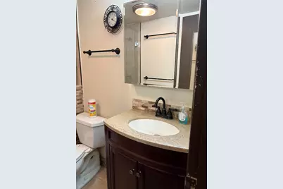 26 Golfs Edge B, West Palm Beach, FL 33417 - Photo 8