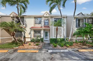 237 City View Dr, Fort Lauderdale, FL 33311 - Photo 1