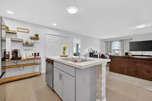 644 SW Hoffenberg Ave, Port Saint Lucie, FL 34953 - Photo 16