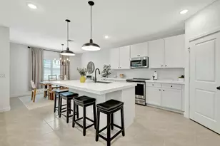 601 NE Waters Edge Ln, Port Saint Lucie, FL 34983 - Photo 18