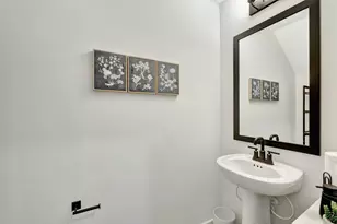 601 NE Waters Edge Ln, Port Saint Lucie, FL 34983 - Photo 26