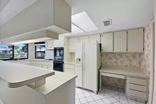 5506 Echo Pines Cir W, Fort Pierce, FL 34951 - Photo 4