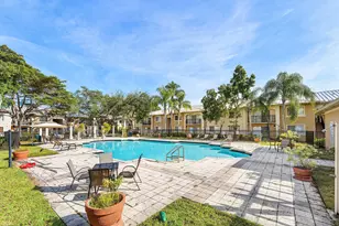 1000 Crestwood Ct S, Royal Palm Beach, FL 33411 - Photo 18