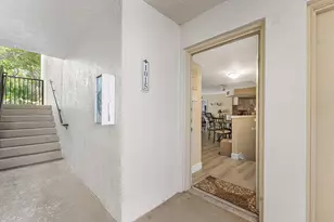 1000 Crestwood Ct S, Royal Palm Beach, FL 33411 - Photo 14