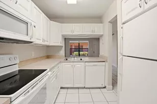 10049 Winding Lake Rd, Sunrise, FL 33351 - Photo 10