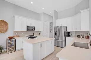 2986 Bent Pine Dr, Fort Pierce, FL 34951 - Photo 10