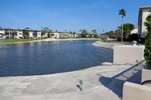 2615 N Garden Dr, Lake Worth, FL 33461 - Photo 10