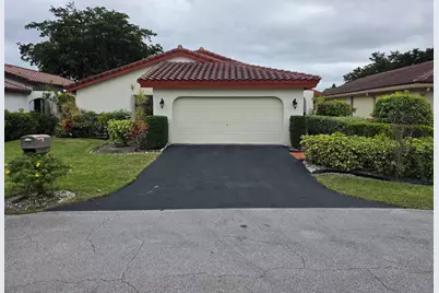 5665 Lakeview Mews Drive, Boynton Beach, FL 33437 - Photo 2
