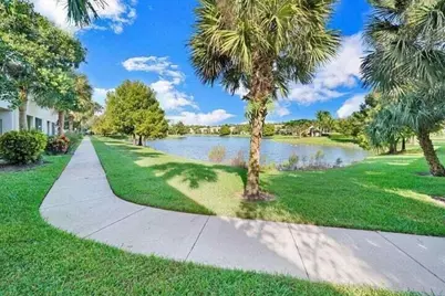 5219 Palmbrooke Circle, West Palm Beach, FL 33417 - Photo 6