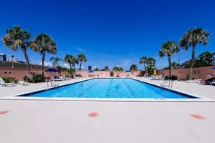 1200 Colonnades Dr, Fort Pierce, FL 34949 - Photo 4