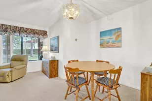 142 Lake Pine Cir, Greenacres, FL 33463 - Photo 8