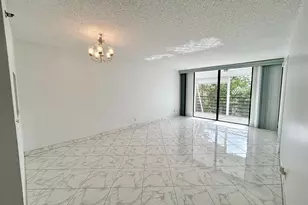 4700 Lucerne Lakes Blvd W, Lake Worth, FL 33467 - Photo 8