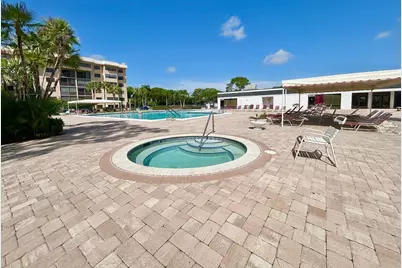 4700 Lucerne Lakes Boulevard W #407, Lake Worth, FL 33467 - Photo 34