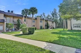 140 Lake Meryl Dr, West Palm Beach, FL 33411 - Photo 40