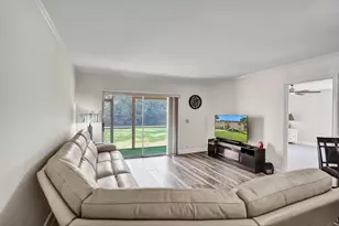 140 Lake Meryl Dr, West Palm Beach, FL 33411 - Photo 14