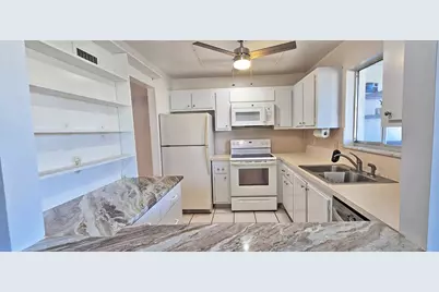 2601 Boundbrook Boulevard #206, Palm Springs, FL 33406 - Photo 6