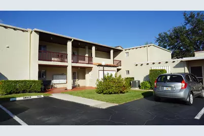 2601 Boundbrook Boulevard #206, Palm Springs, FL 33406 - Photo 2