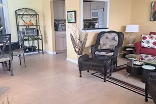 125 Norwich F, West Palm Beach, FL 33417 - Photo 4