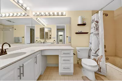 5785 Fairway Park Court #204, Boynton Beach, FL 33437 - Photo 18