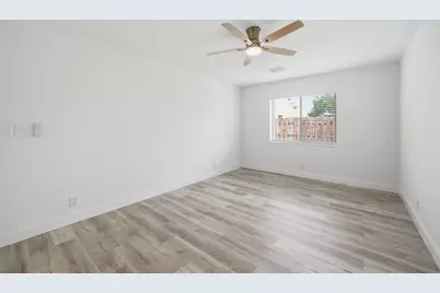 905 NW 22nd Avenue, Delray Beach, FL 33445 - Photo 24