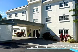 1439 S Ocean Blvd, Hillsboro Beach, FL 33062 - Photo 4