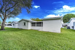 1141 NW 90th Way, Plantation, FL 33322 - Photo 8