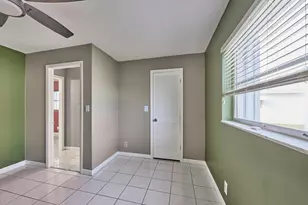 1710 SW 22nd St, Boynton Beach, FL 33426 - Photo 36