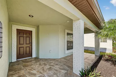 35 S Alhambra Lane, Port Saint Lucie, FL 34952 - Photo 4