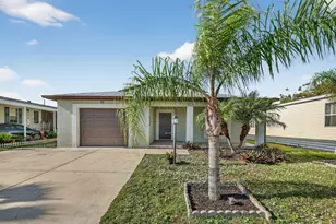 35 S Alhambra Ln, Port Saint Lucie, FL 34952 - Photo 36