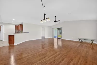 35 S Alhambra Lane, Port Saint Lucie, FL 34952 - Photo 14
