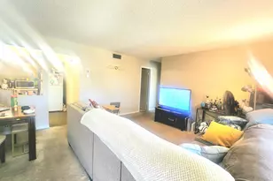 310 Knotty Pine Cir, Greenacres, FL 33463 - Photo 6