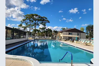 310 Knotty Pine Circle #D-2, Greenacres, FL 33463 - Photo 14