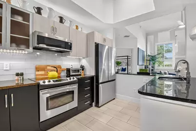 600 S Dixie Highway #141, West Palm Beach, FL 33401 - Photo 12