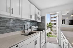 3600 N Ocean Dr, Singer Island, FL 33404 - Photo 12