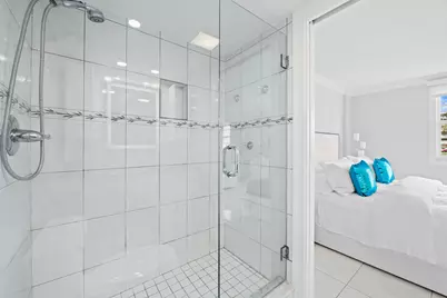 170 SE 5th Avenue #103, Dania Beach, FL 33004 - Photo 4