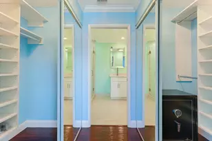 240 Captains Walk, Delray Beach, FL 33483 - Photo 28