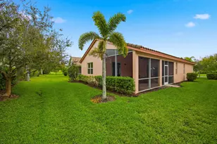 11200 SW Birch Tree Cir, Port Saint Lucie, FL 34987 - Photo 22