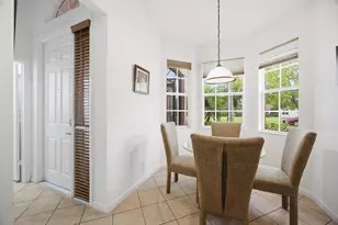 11200 SW Birch Tree Cir, Port Saint Lucie, FL 34987 - Photo 6