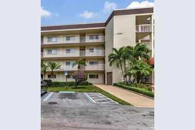 4735 Lucerne Lakes Boulevard #410, Lake Worth, FL 33467 - Photo 1