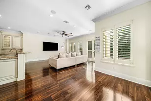 398 NE 7th St, Boca Raton, FL 33432 - Photo 26